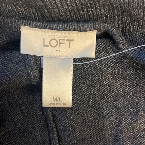 The lot womens oversized sweater size M/L - Picture 7 of 12